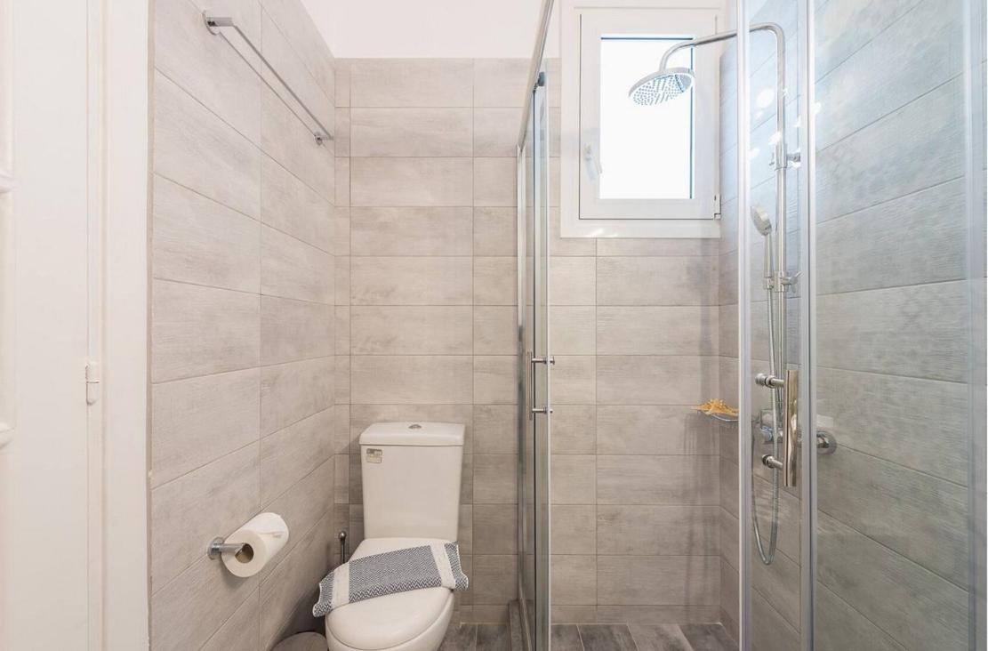 Apartament Casa Pamisou Near Attiki Metro Station Ateny Zewnętrze zdjęcie