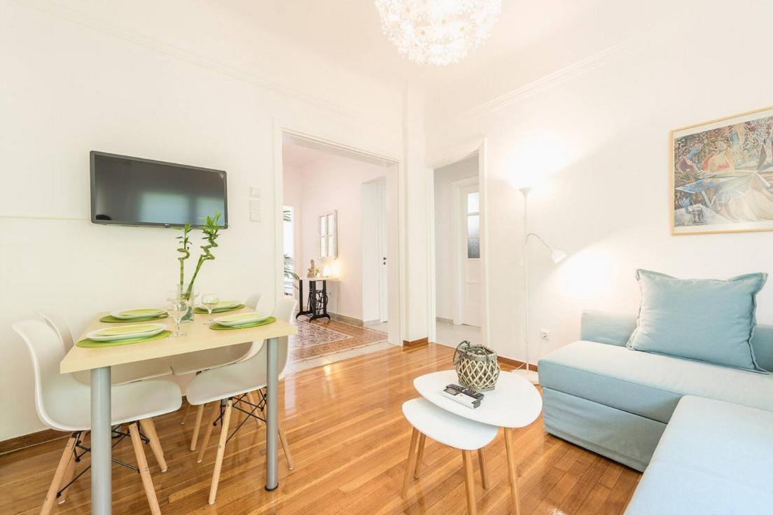 Apartament Casa Pamisou Near Attiki Metro Station Ateny Zewnętrze zdjęcie