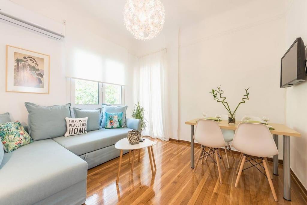 Apartament Casa Pamisou Near Attiki Metro Station Ateny Zewnętrze zdjęcie